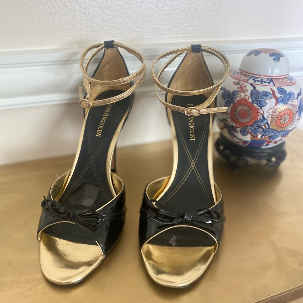 Enzo Angiolini dress pumps